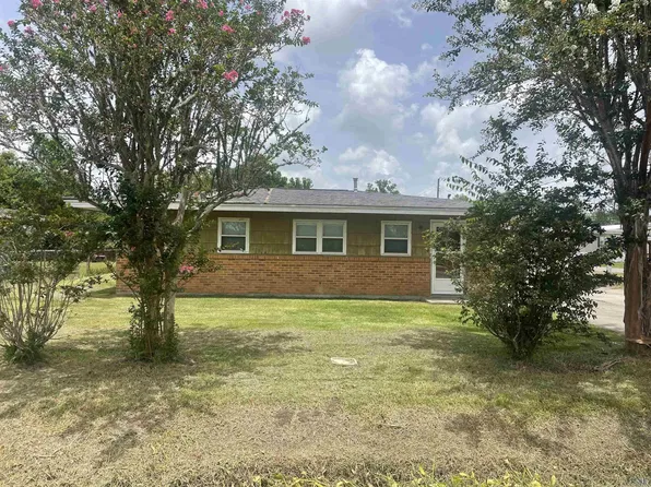 302 Fieldcrest Dr, Thibodaux, LA 70301