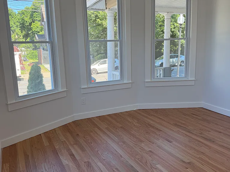 454 Newfield Ave #1 — Photo 16