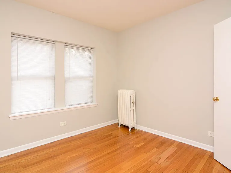 5736 N Winthrop Ave #413 — Photo 15
