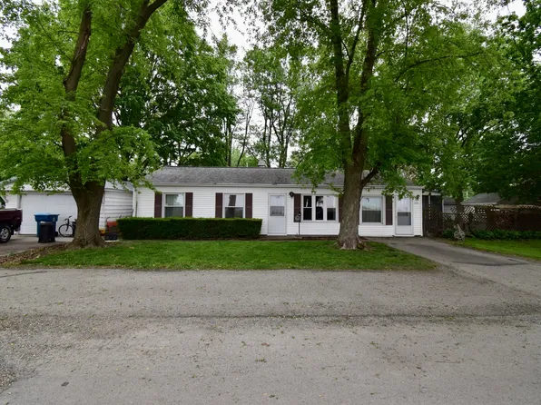 205 W Ray St, Pontiac, IL 61764