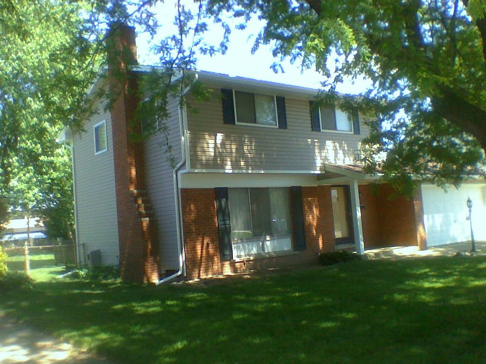 1st image of 40260 William Dr