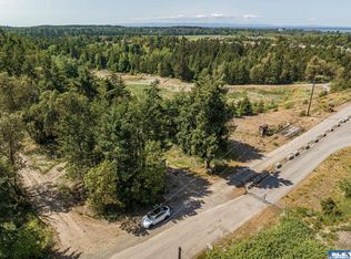 6 Kirner Rd, Sequim, WA 98382