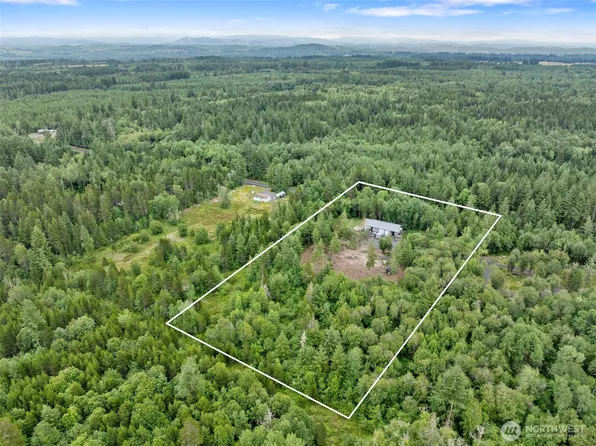 418 Oyler Road, Ethel, WA 98542