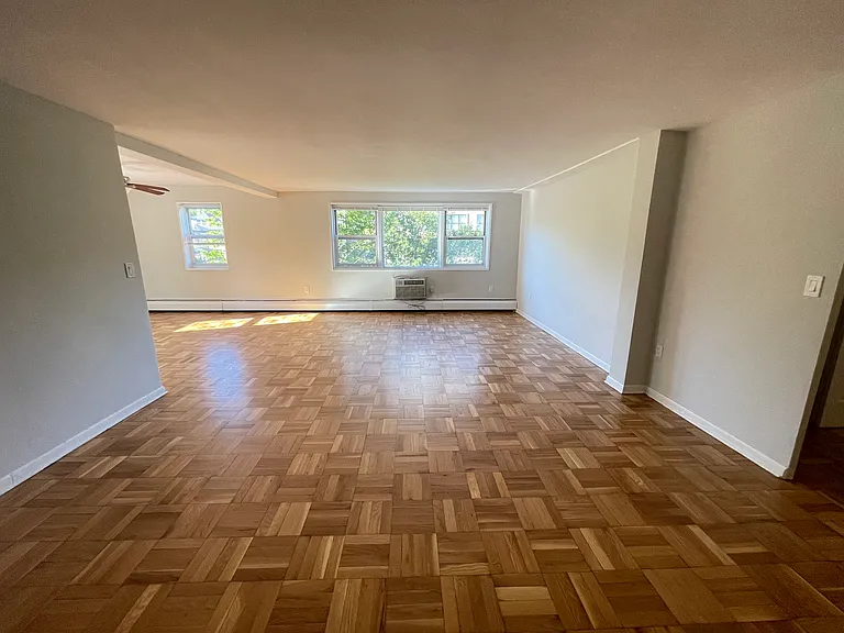 6010 Kennedy Blvd E #31 — Photo 18