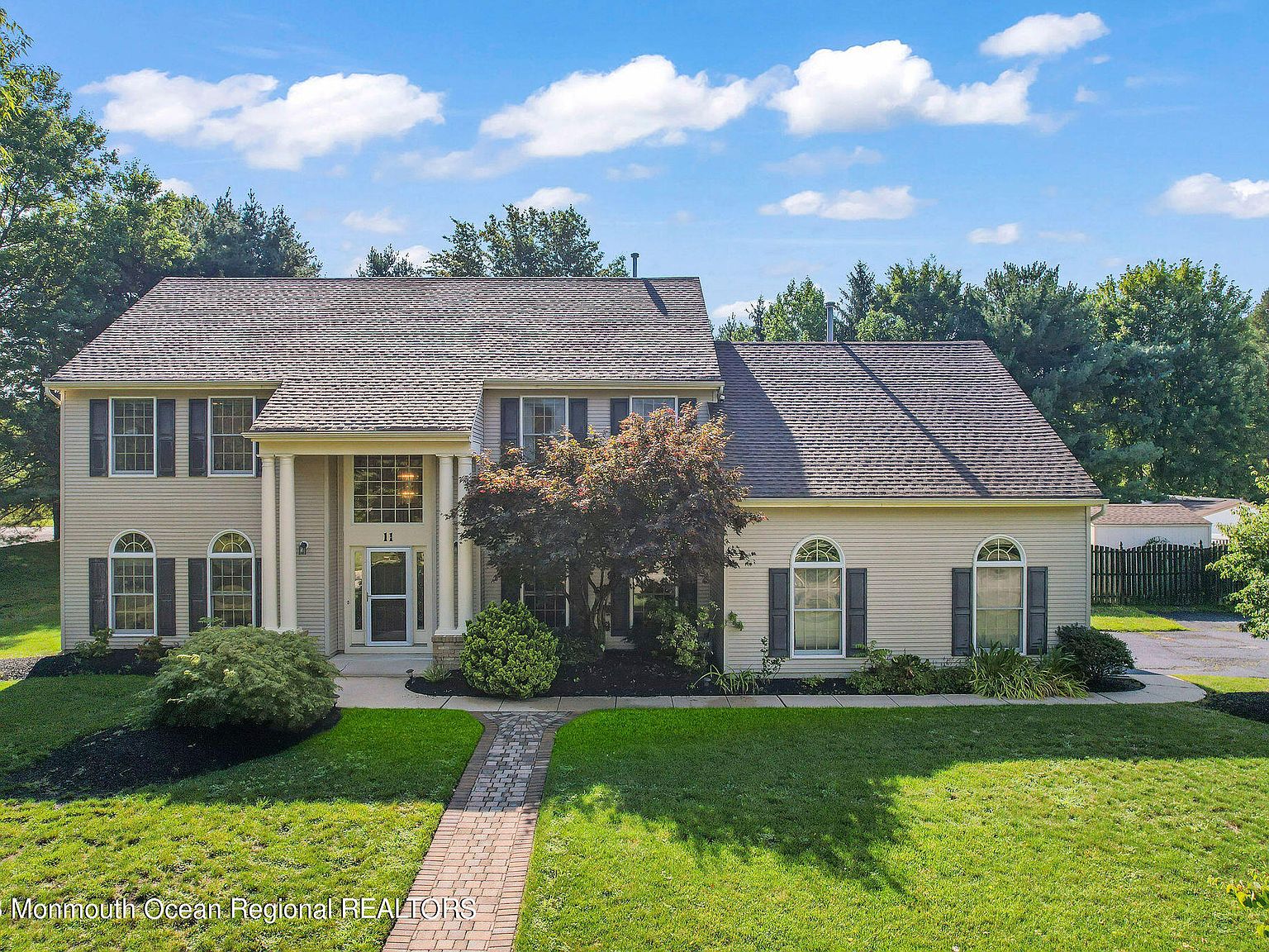 11 Horse Shoe Lane, Freehold, NJ 07728 Zillow