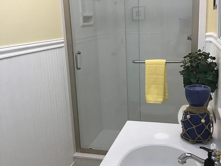 405 S Lakewood Cir — Photo 12