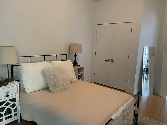 Rented by Jacquelyn 327 LLC | media 4