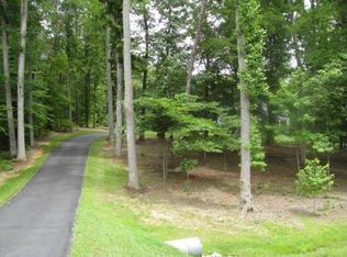 65 River Acres Ln, Fredericksburg, VA 22406