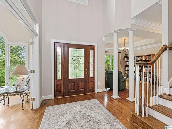 2nd image of 112 Kingsley Ct