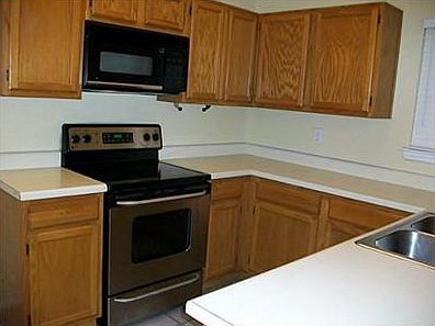 4th image of 944 Ramblewood Dr