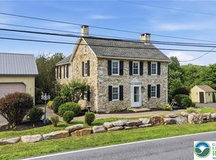 435 Huffs Church Rd, Alburtis, PA 18011