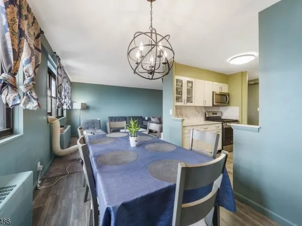 1225 Kennedy Boulevard image 4 of 23