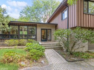 267 Charal Ln, Highland Park, IL 60035