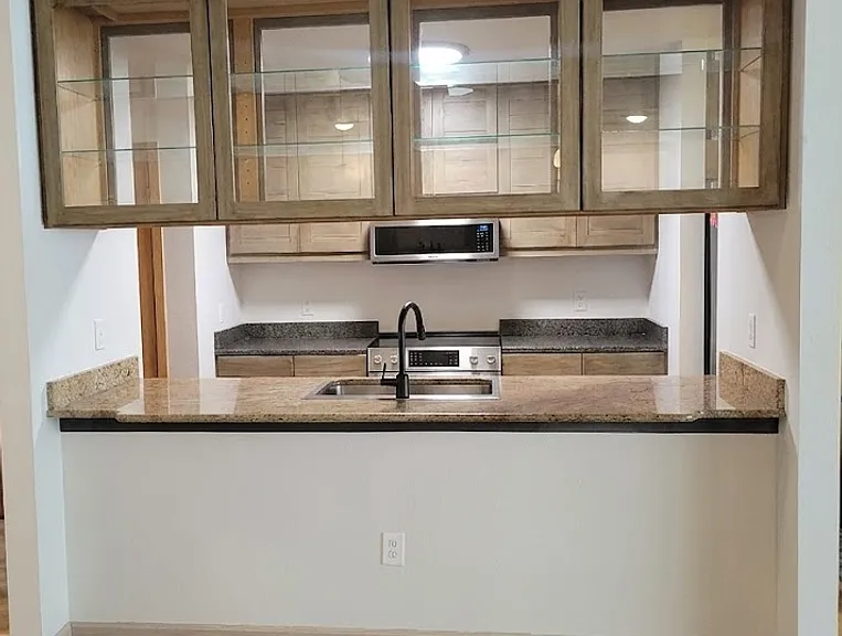 1140 Portland Pl #205 — Photo 5