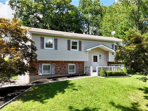 28 Michigan Court, Valley Cottage, NY 10989