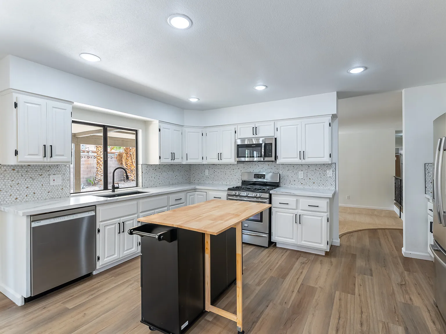 Glen Abbey Cir, Las Vegas — Photo 2