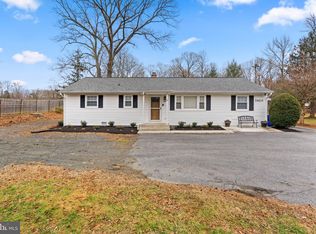 7420 Saint Marys Ave, La Plata, MD 20646