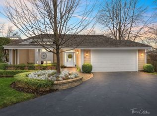 131 Briarwood Ave, Oak Brook, IL