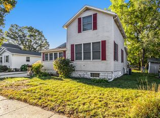 1140 Slayton Ave, Grand Haven, MI 49417