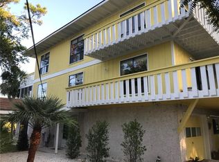 1447 Ocean Blvd, Saint Simons Island, GA 31522
