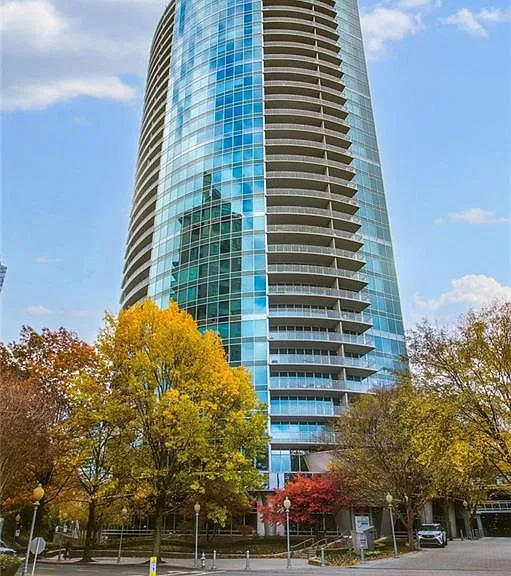 3338 Peachtree Rd NE #2401 — Photo 1
