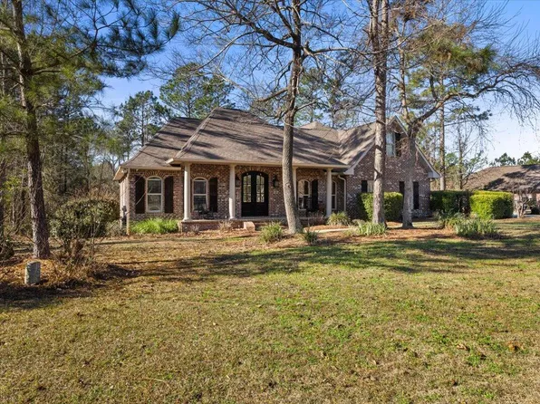 14 E Donnington Ct, Hattiesburg, MS 39402