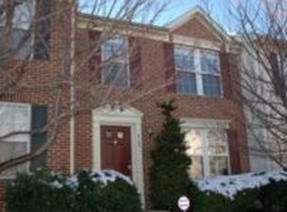 11 Palmetto Ct, Germantown, MD 20874