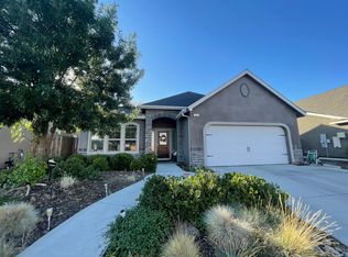 3415 N McKelvey Ave, Fresno, CA 93727