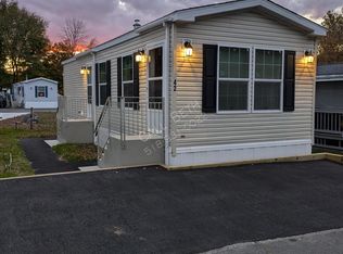 42 Curtis Dr, Castleton On Hudson, NY 12033