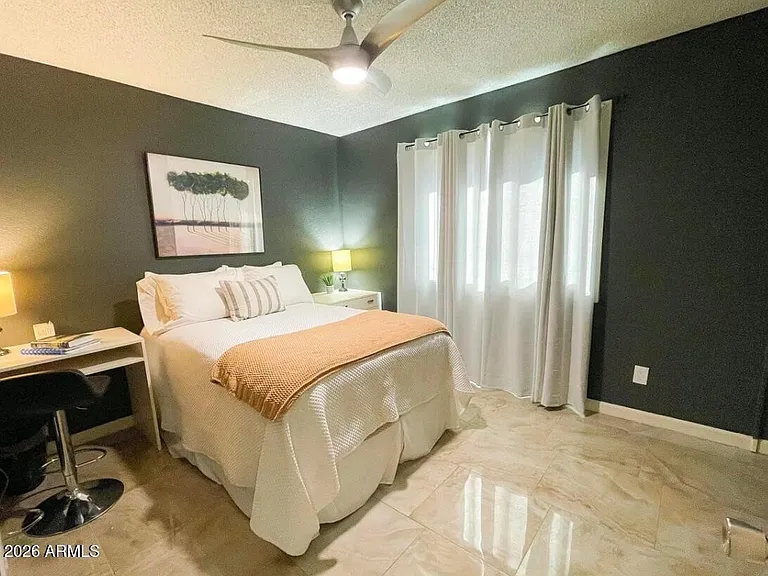 1255 E Riviera Dr — Photo 11
