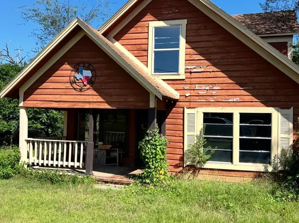 35 Montgomery St, Avinger, TX 75630