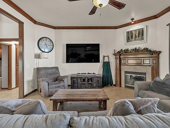 3rd image of 2487 Silver Crossings Cir