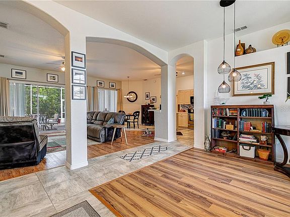 4th image of 8937 Thoreau Pl
