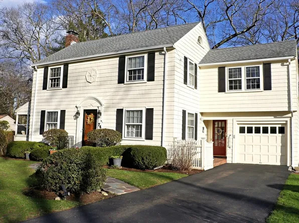 74 Page Rd, Needham, MA 02492