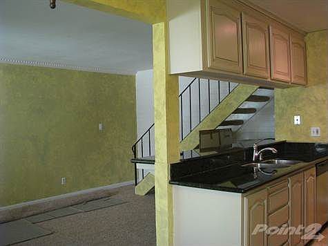 Open floor plan ........