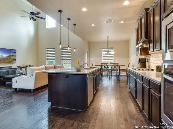 8138 Powderhorn Run, San Antonio, TX 78255