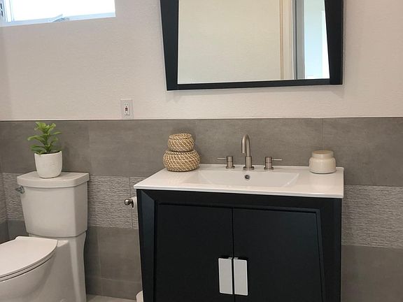 5th image of 960 Dana Ave #2