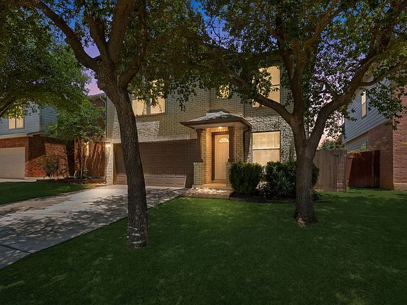 2nd image of 10223 Huisache Fld