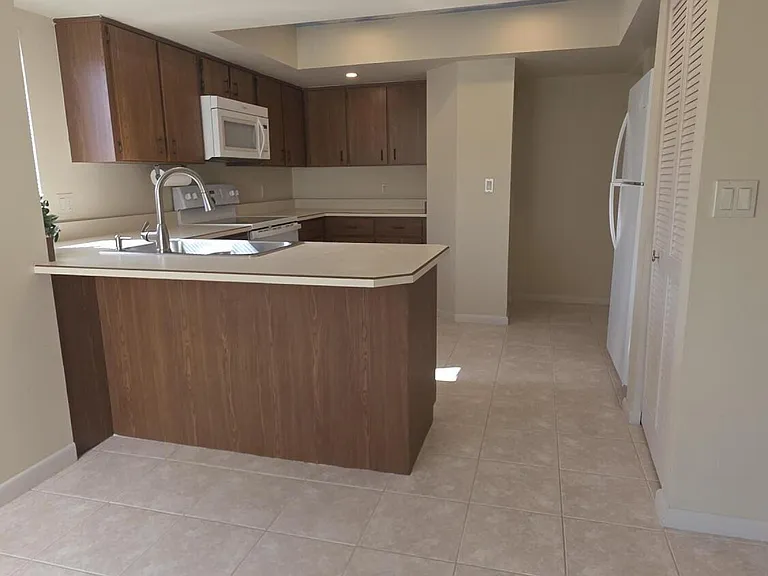46 Hembury Ln — Photo 5