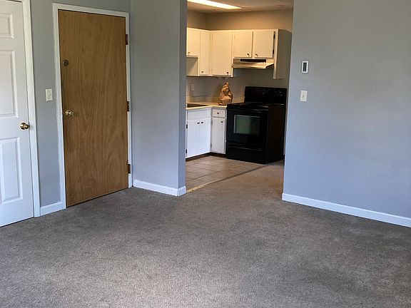 2nd image of 30 Whitney St #3-B