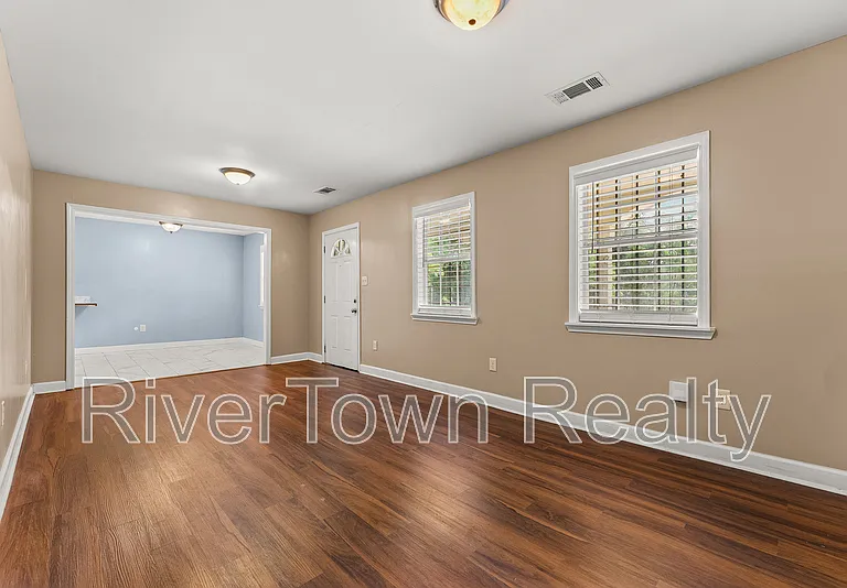 1204 Margaret Rd — Photo 7