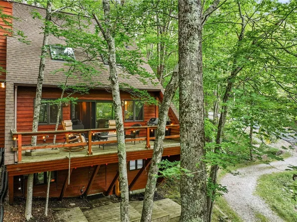 203 Shagbark, Beech Mountain, NC 28604