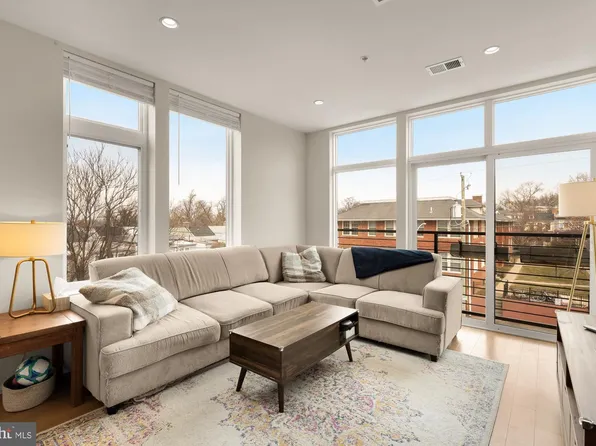 129 Varnum St NW Unit 6, Washington, DC 20011