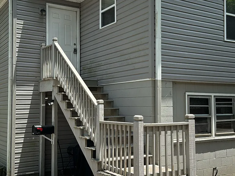 113 Cochran Block #A — Photo 19