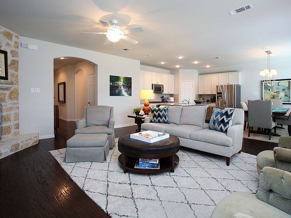 5th image of 713 Peterhouse Dr