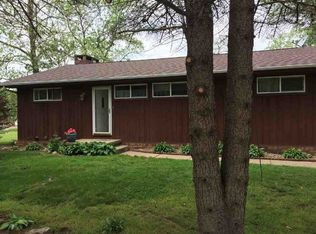 1103 N Josephine St, Spring Bay, IL 61611