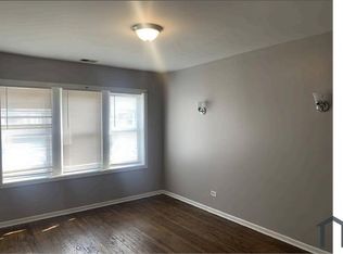 1318 W 81st St APT 2, Chicago, IL 60620