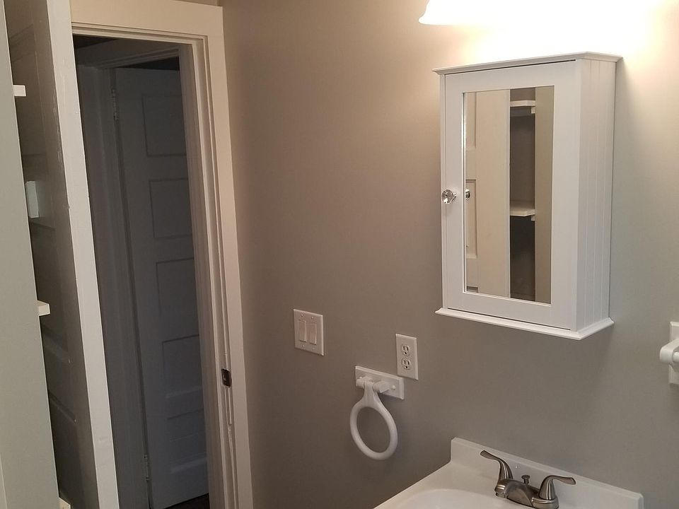 1st image of 106 Morton Ave