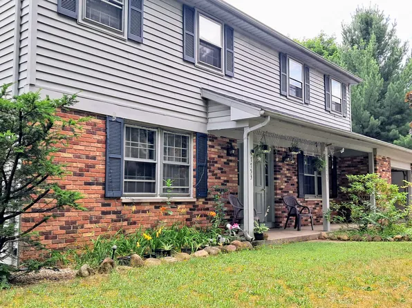 7753 S 12th St, Portage, MI 49024