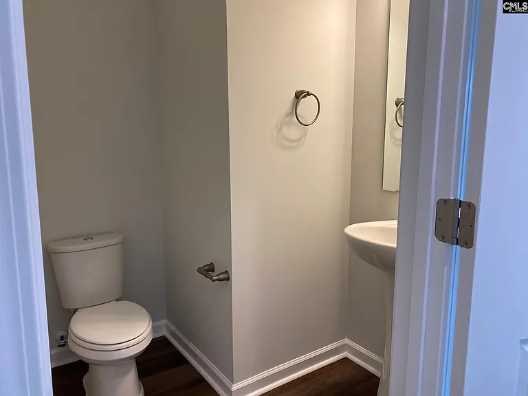 220 Bluewing Dr — Photo 6
